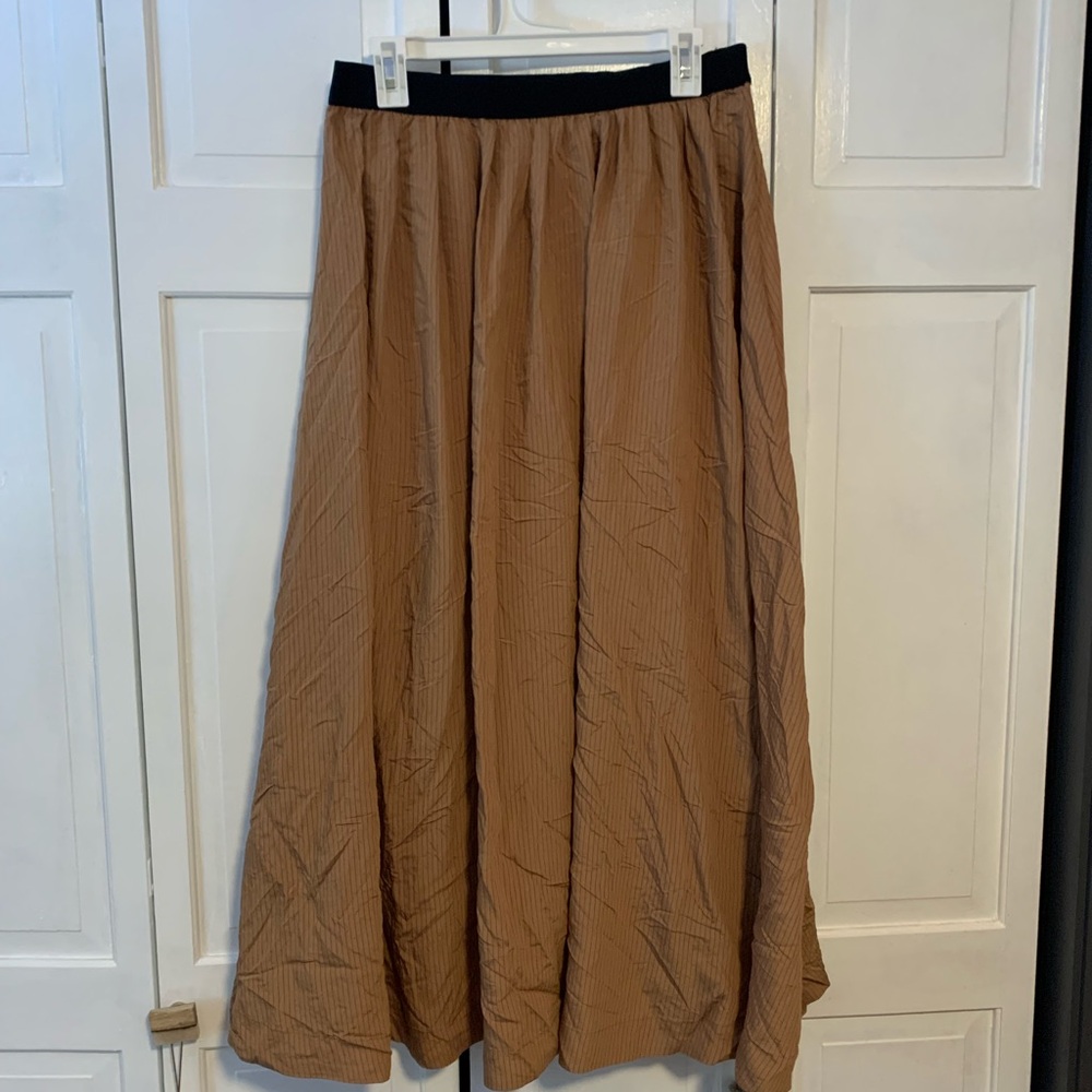 Elegant Tan Maxi Skirt